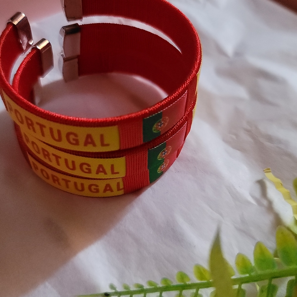 Portugal hand bracelet one size red color only 3 bracelets